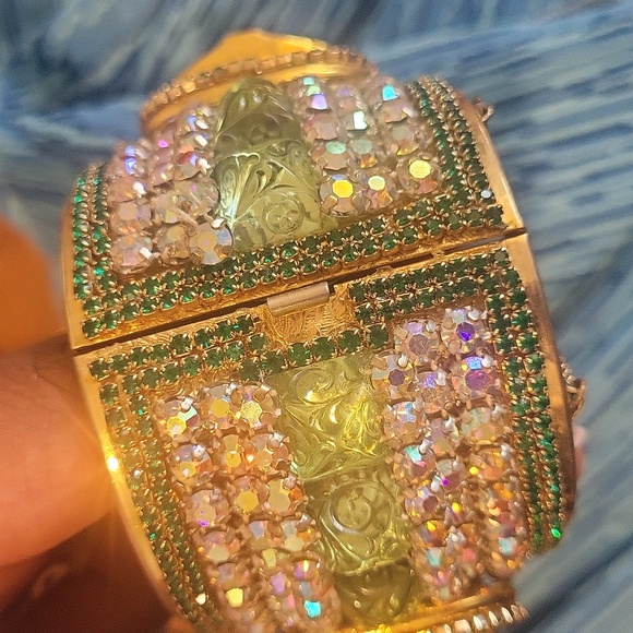 Huge Art Deco Inspired Swarovski Crystal Hinged Bracelet - Picture 3 of 4